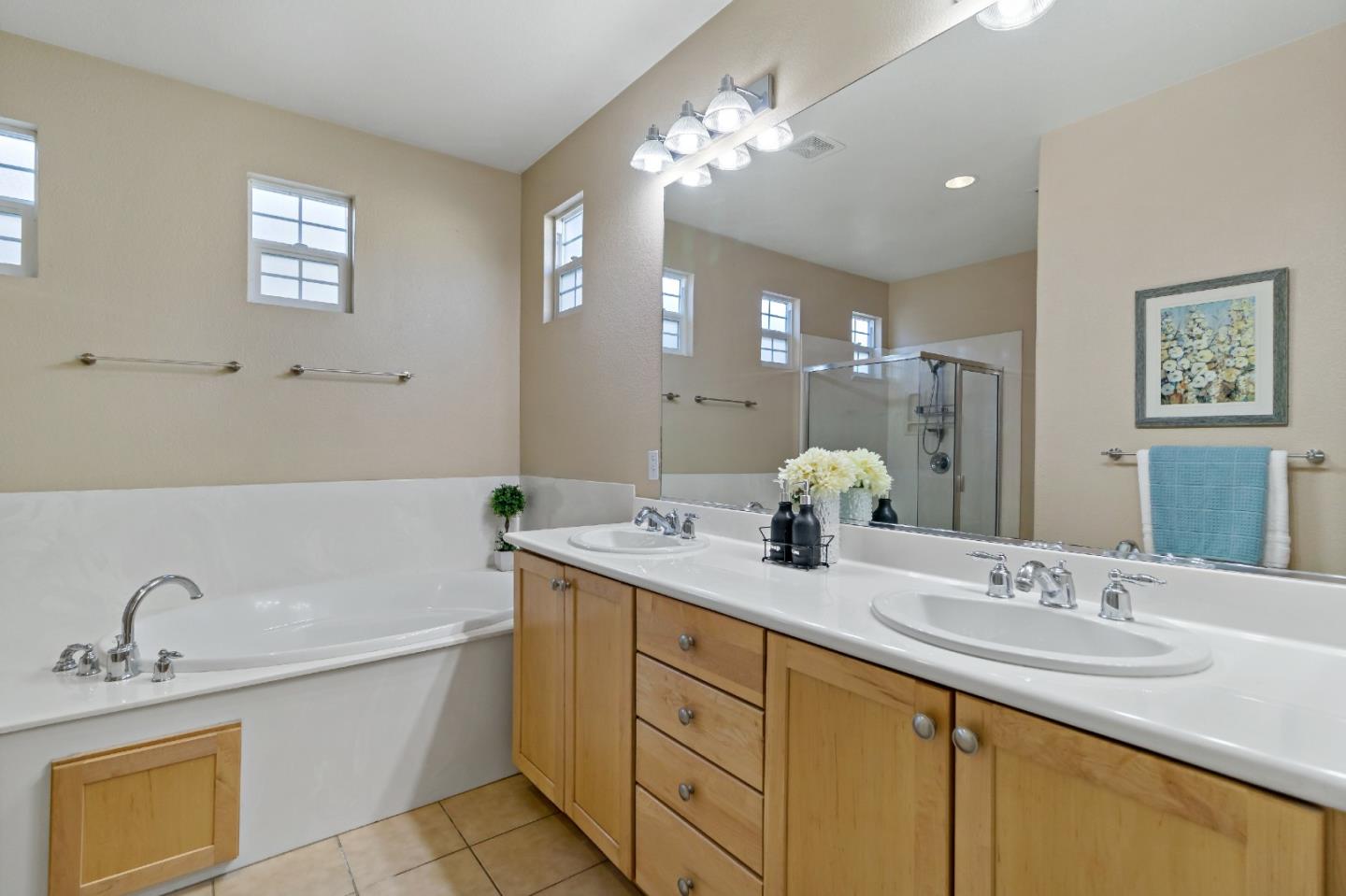 Detail Gallery Image 25 of 43 For 2339 Plateau Dr, San Jose,  CA 95125 - 3 Beds | 2/1 Baths