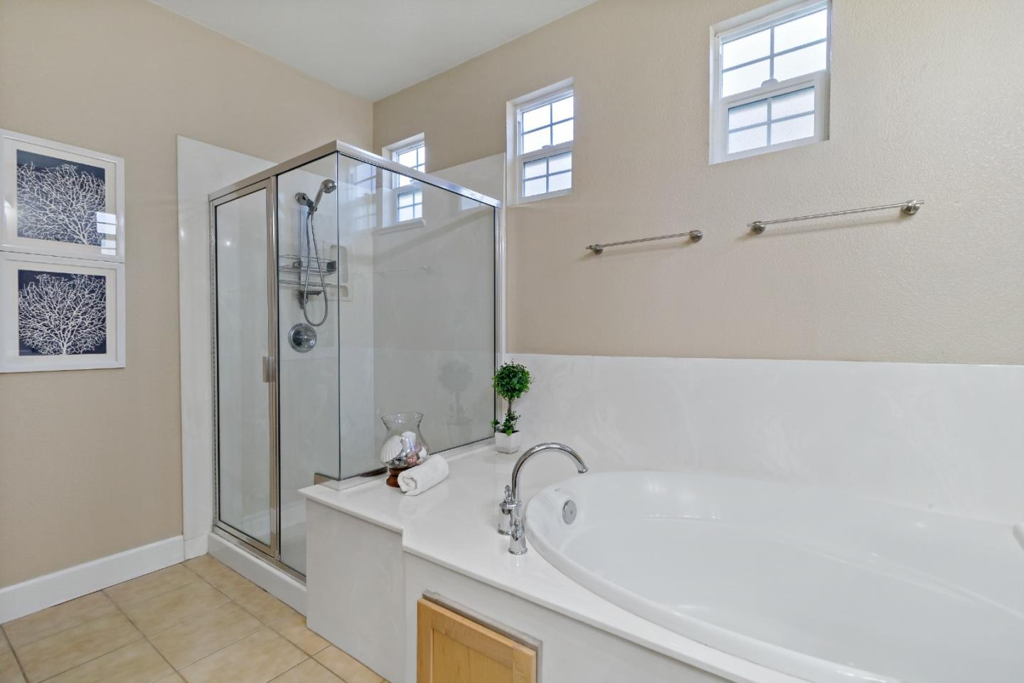 Detail Gallery Image 27 of 43 For 2339 Plateau Dr, San Jose,  CA 95125 - 3 Beds | 2/1 Baths
