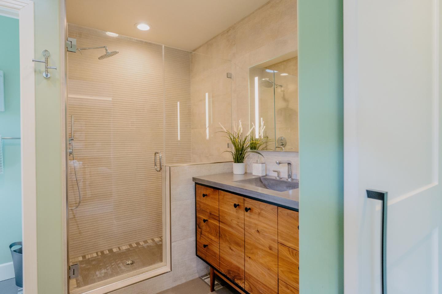 Detail Gallery Image 20 of 33 For 1864 Potrero Dr, San Jose,  CA 95124 - 3 Beds | 2/1 Baths