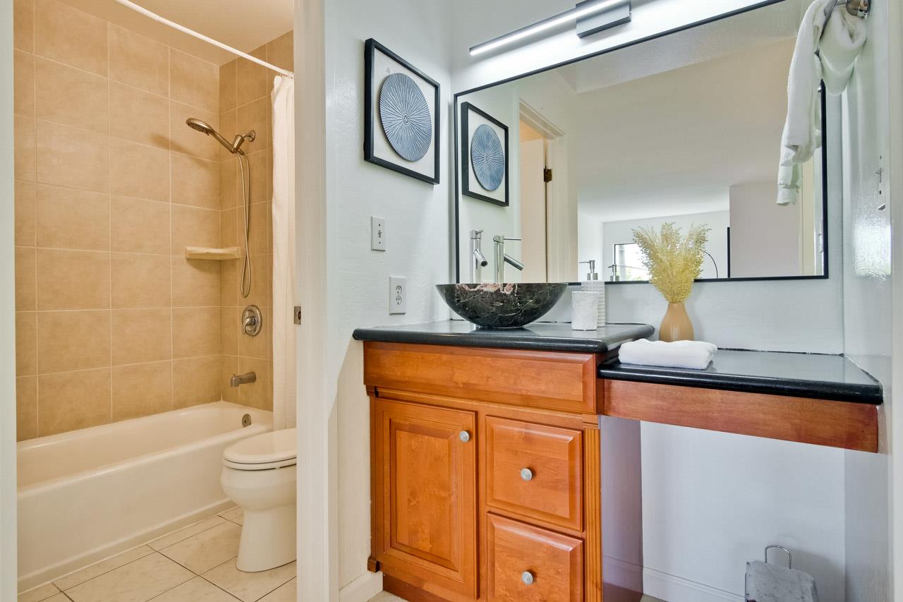 Detail Gallery Image 50 of 71 For 799 Taft Ave, Albany,  CA 94706 - 3 Beds | 2 Baths