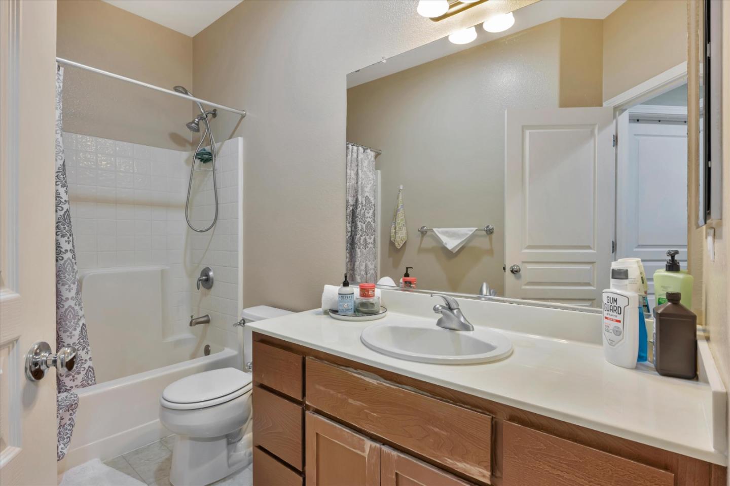 Detail Gallery Image 29 of 35 For 22500 Amador St #5,  Hayward,  CA 94541 - 3 Beds | 2/1 Baths