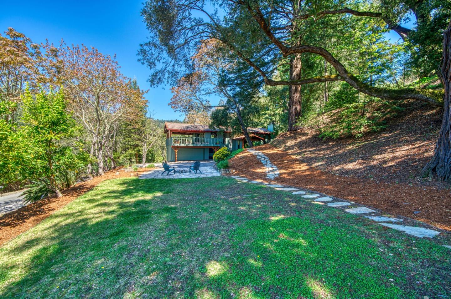 Detail Gallery Image 1 of 30 For 22420 Old Logging Rd, Los Gatos,  CA 95033 - 4 Beds | 2/1 Baths