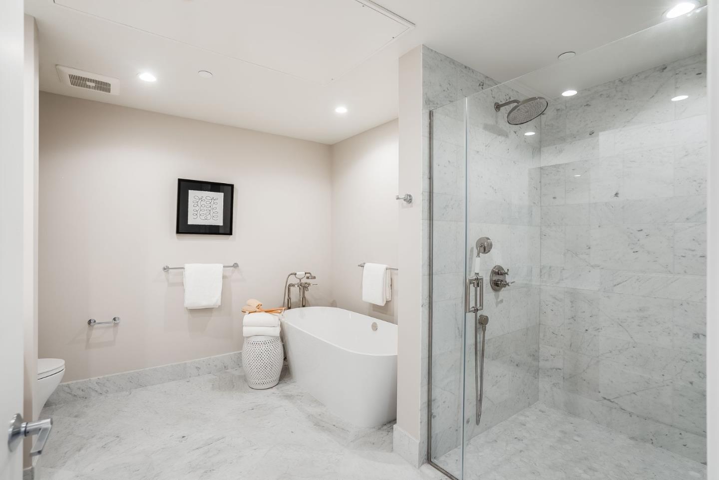 Detail Gallery Image 26 of 42 For 450 1st St #208,  Los Altos,  CA 94022 - 2 Beds | 2/1 Baths