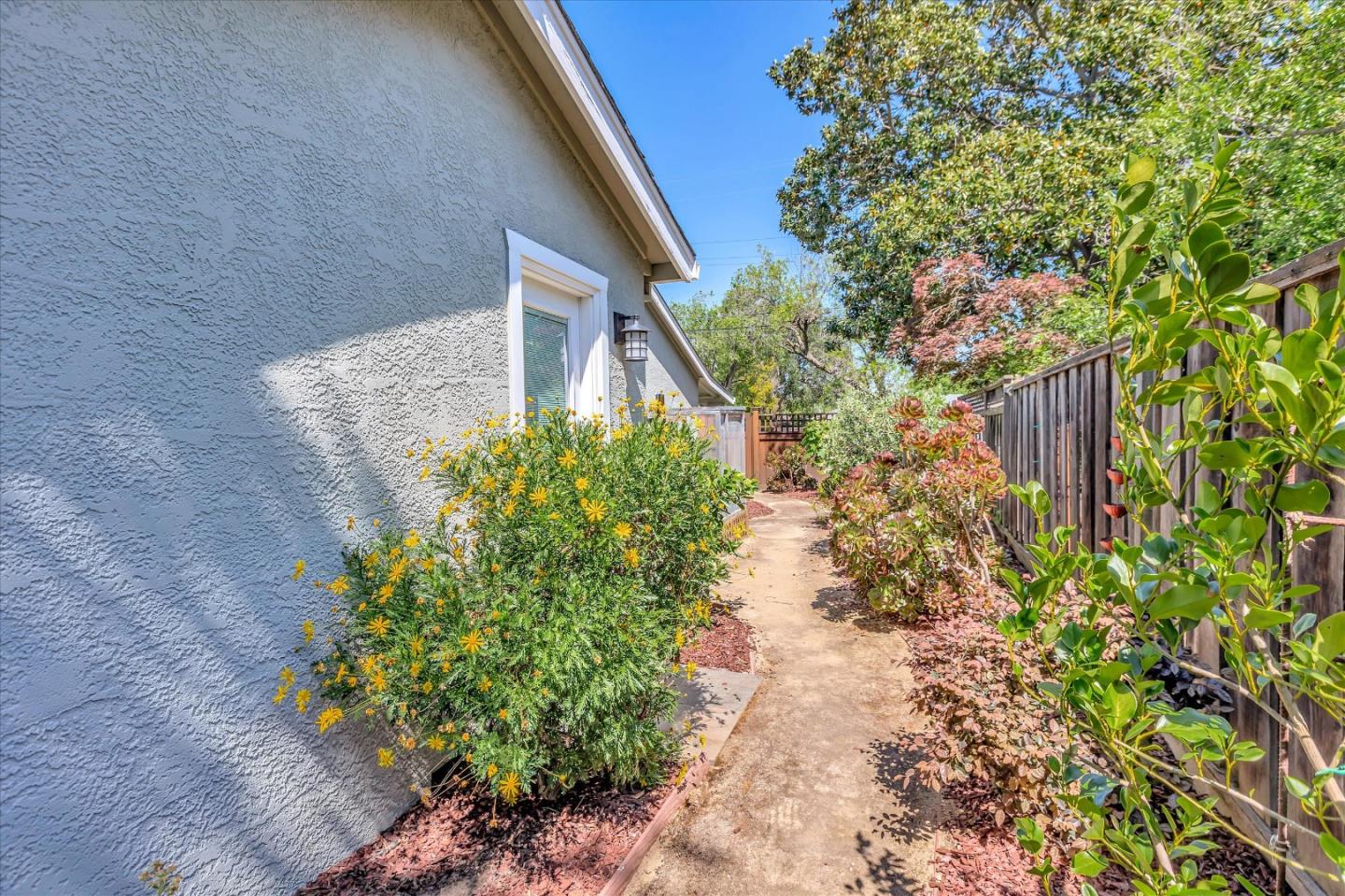 Detail Gallery Image 52 of 58 For 13131 Heath St, Saratoga,  CA 95070 - 4 Beds | 3/1 Baths