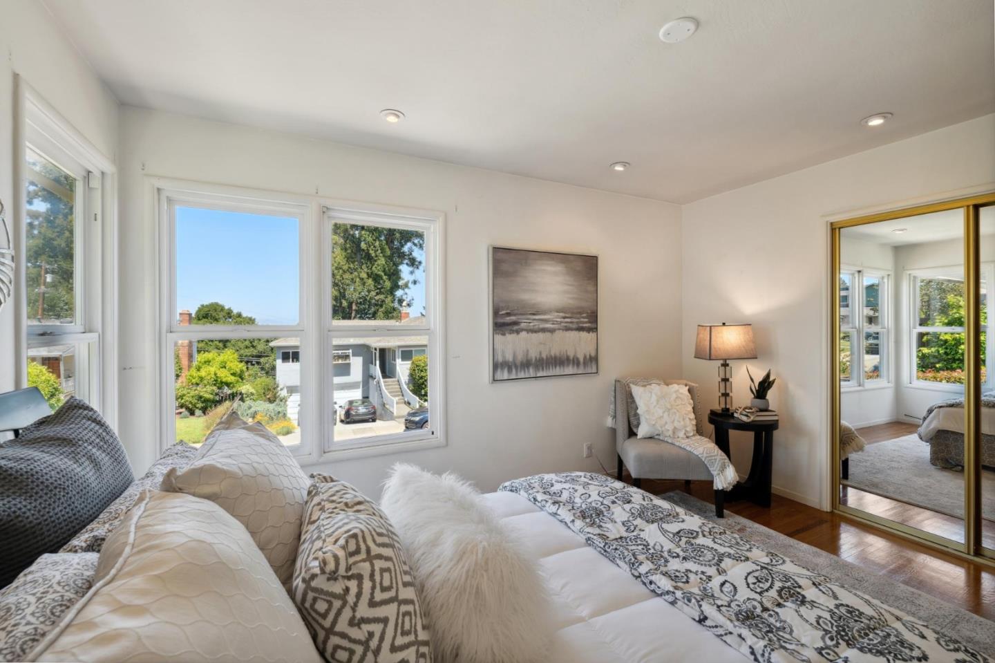 Detail Gallery Image 26 of 38 For 317 Rolling Hills Ave, San Mateo,  CA 94403 - 3 Beds | 1 Baths
