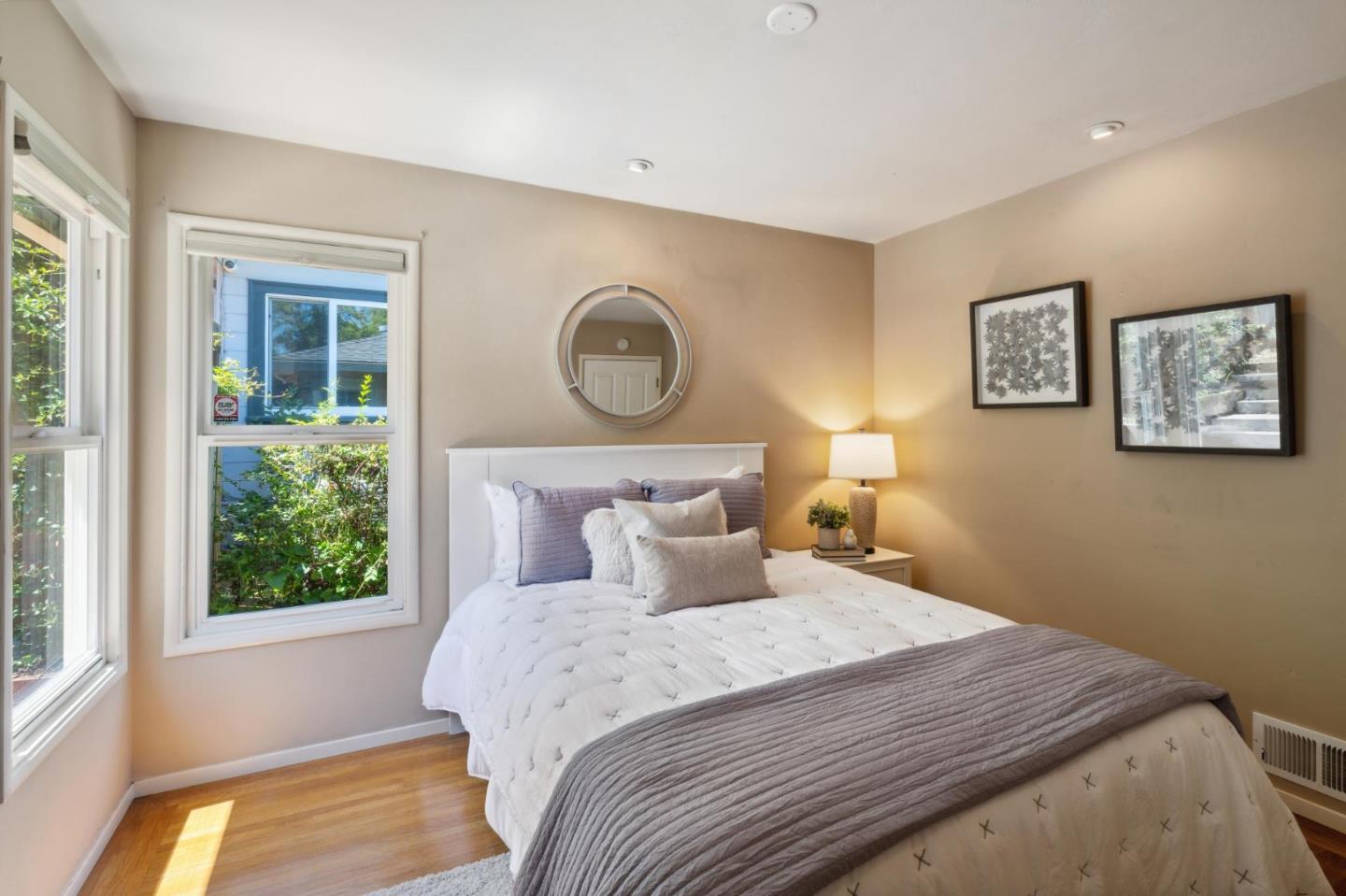 Detail Gallery Image 27 of 38 For 317 Rolling Hills Ave, San Mateo,  CA 94403 - 3 Beds | 1 Baths
