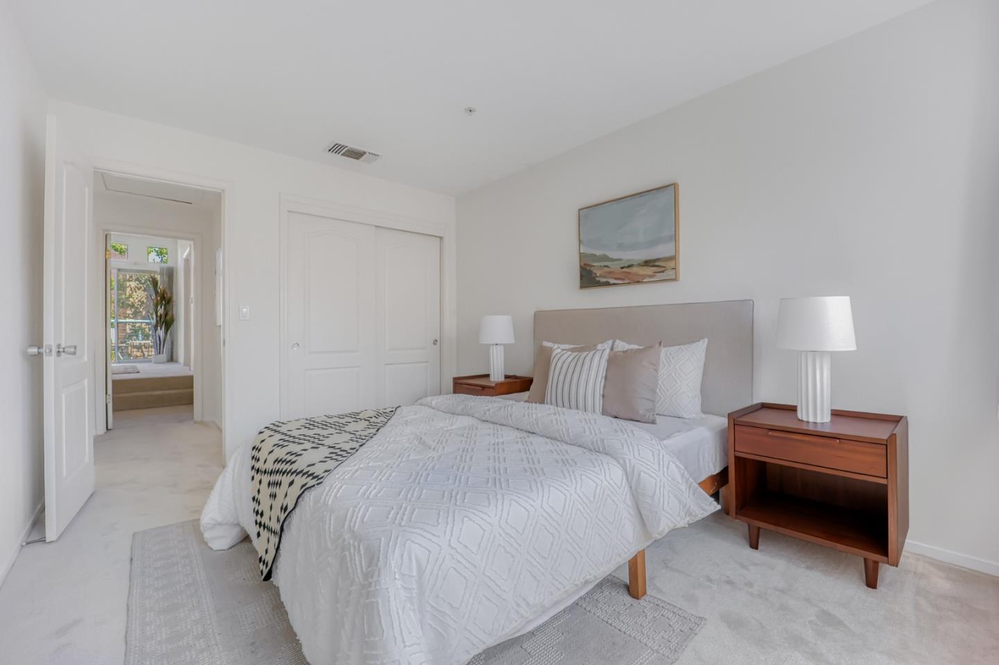 Detail Gallery Image 26 of 57 For 985 Asilomar Ter #4,  Sunnyvale,  CA 94086 - 3 Beds | 3/1 Baths