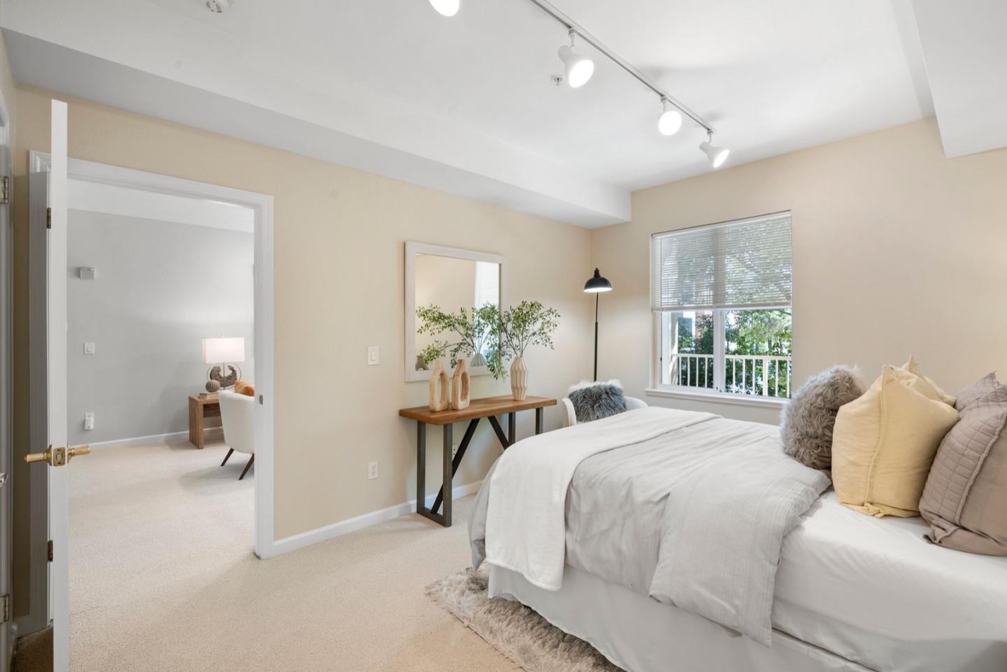 Detail Gallery Image 7 of 24 For 2255 Showers Dr #263,  Mountain View,  CA 94040 - 2 Beds | 2 Baths