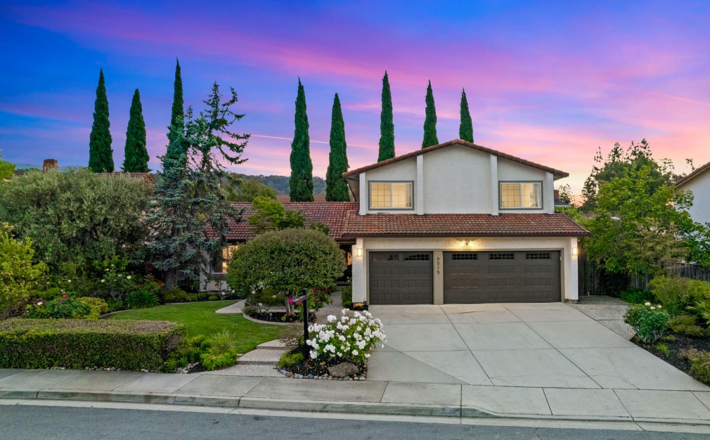 Detail Gallery Image 1 of 67 For 6515 Leyland Park Dr, San Jose,  CA 95120 - 4 Beds | 2/1 Baths