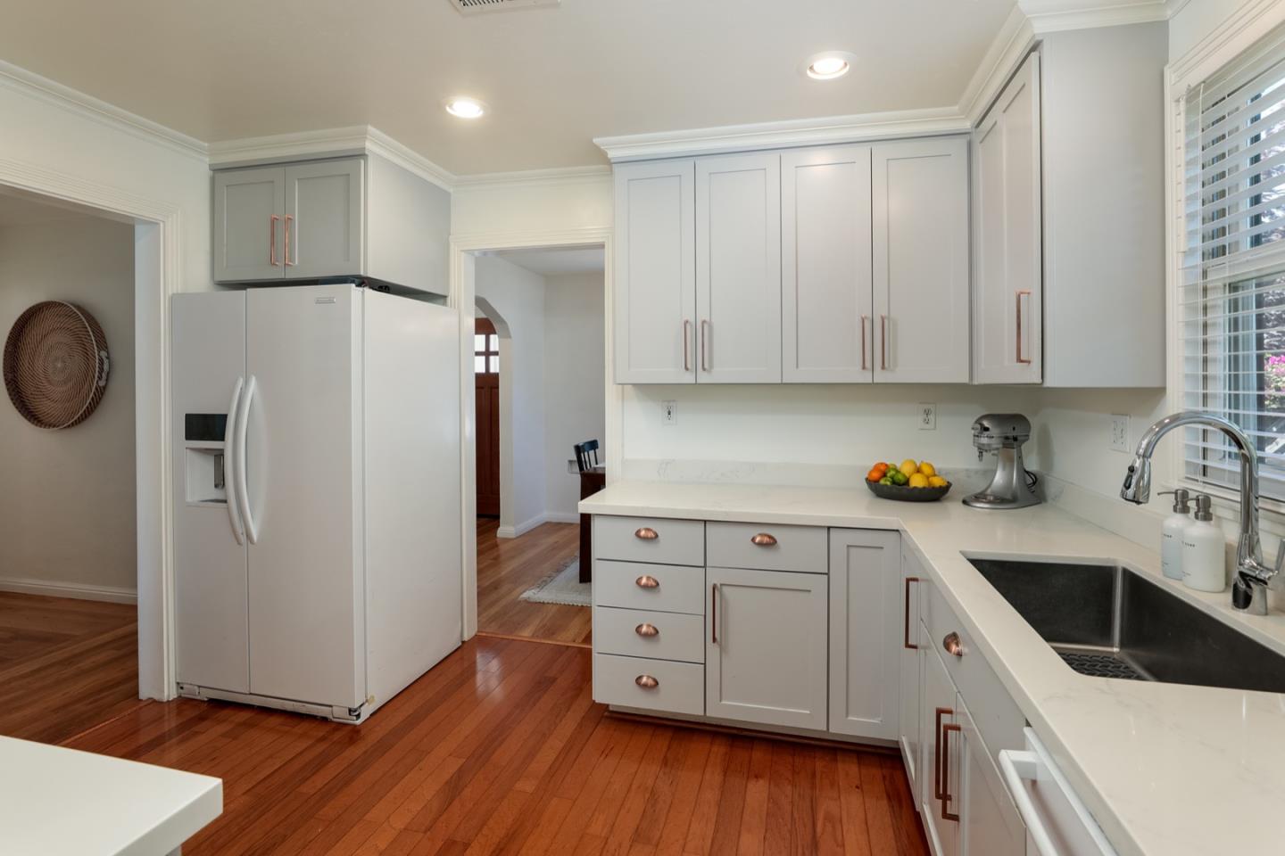 Detail Gallery Image 11 of 29 For 354 Fuller Ave, San Jose,  CA 95125 - 2 Beds | 1 Baths