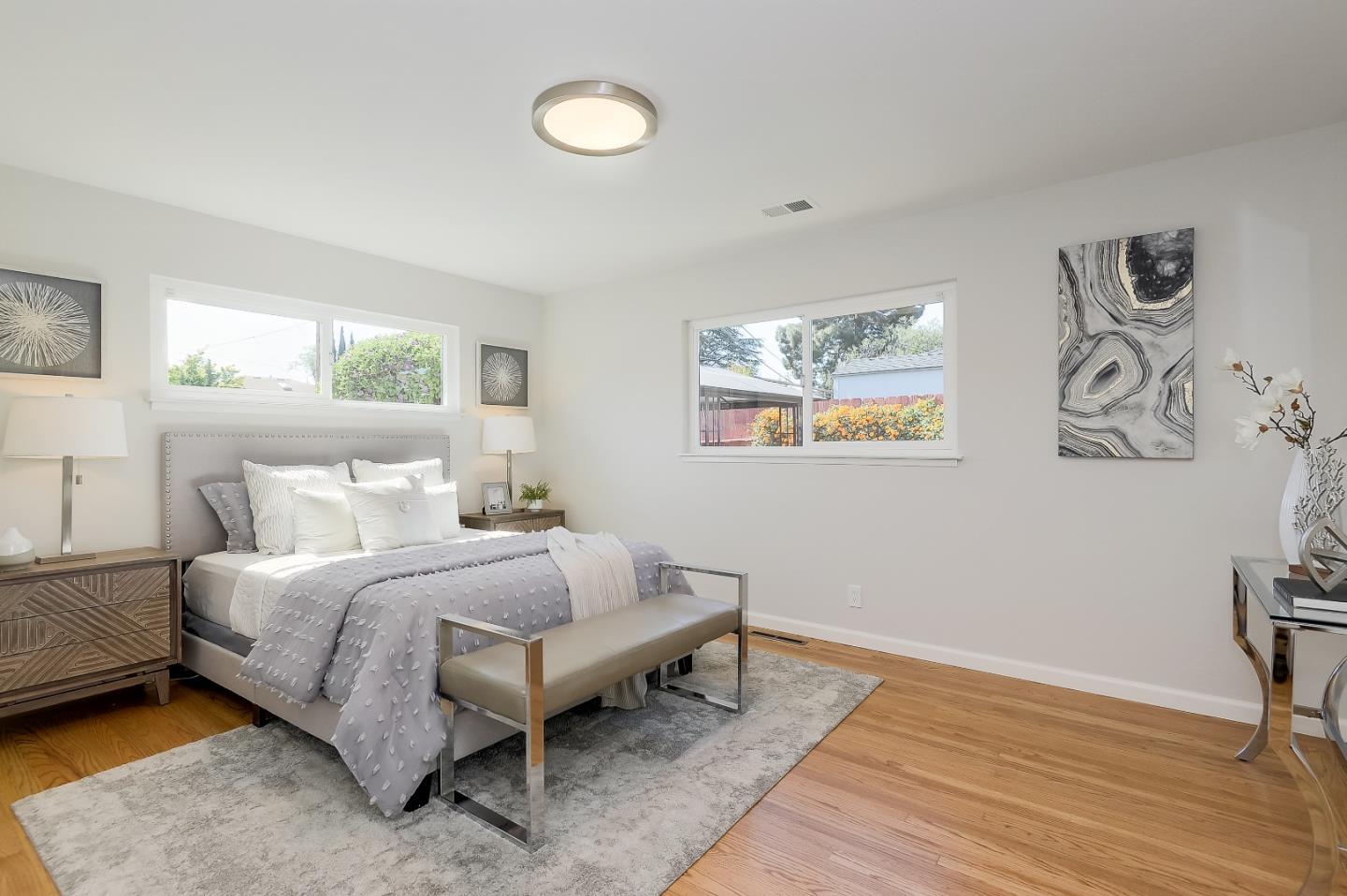 Detail Gallery Image 22 of 43 For 902 W Iowa Ave, Sunnyvale,  CA 94086 - 3 Beds | 2 Baths