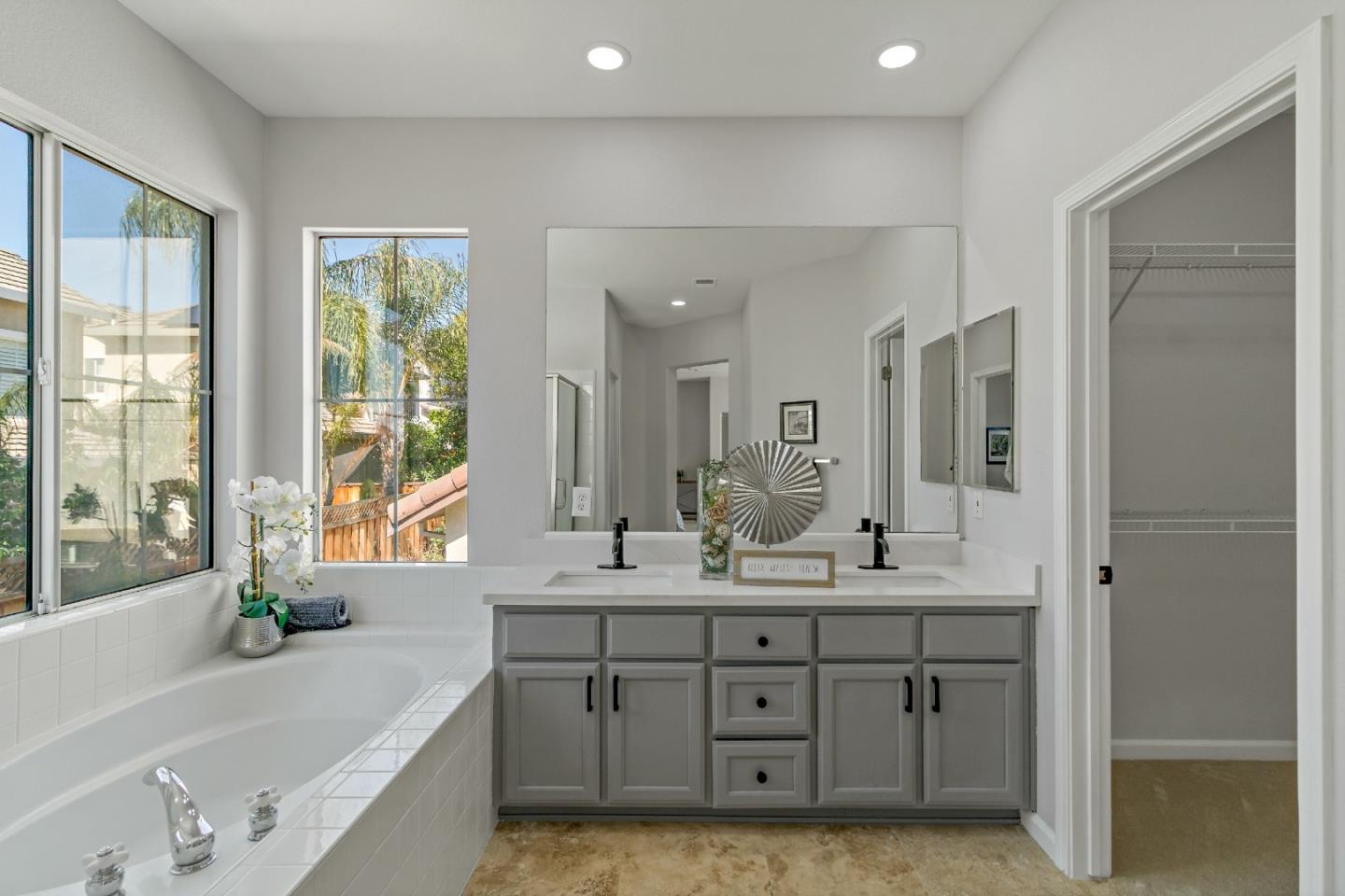 Detail Gallery Image 32 of 58 For 3415 Judi Ann Ct, San Jose,  CA 95148 - 3 Beds | 2/1 Baths