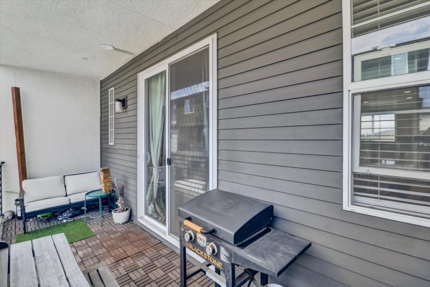Detail Gallery Image 27 of 27 For 218 Dash Ct, Hayward,  CA 94544 - 2 Beds | 2/1 Baths