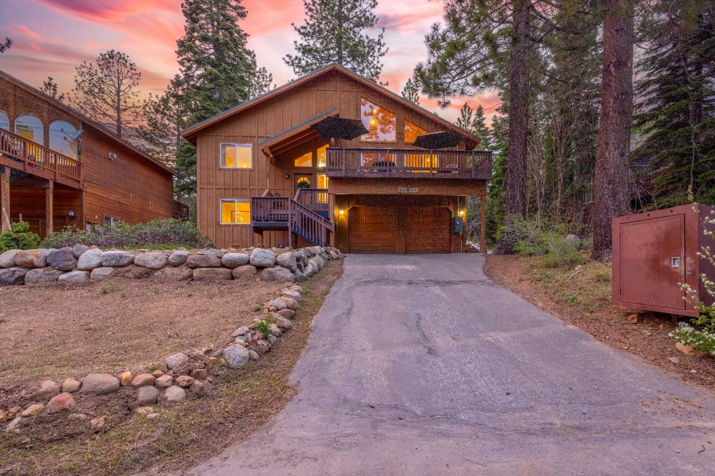 Detail Gallery Image 1 of 43 For 1105 Big Pine Dr, Tahoe City,  CA 96145 - 3 Beds | 2/1 Baths