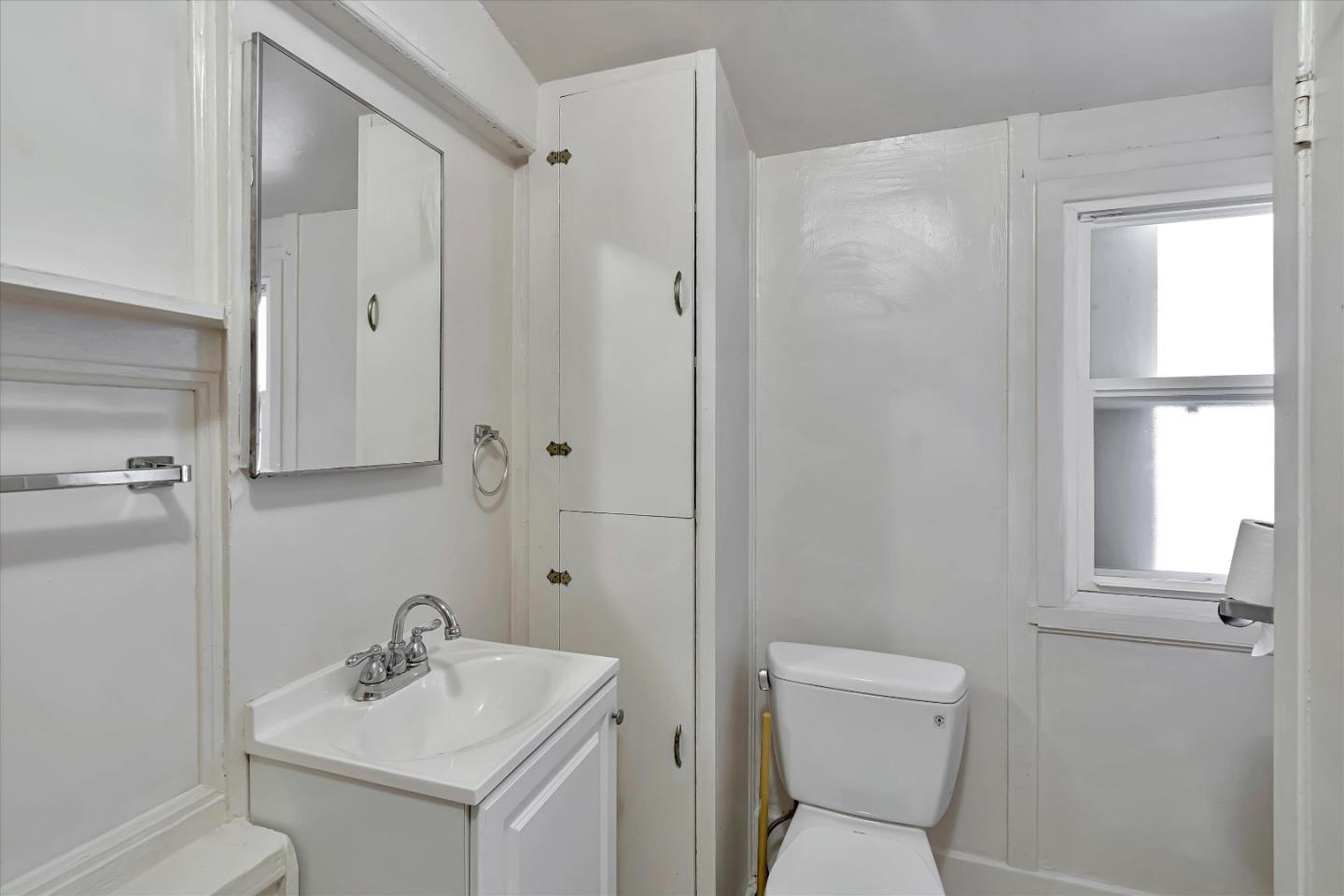Detail Gallery Image 21 of 37 For 976 Masson Ave, San Bruno,  CA 94066 - – Beds | – Baths