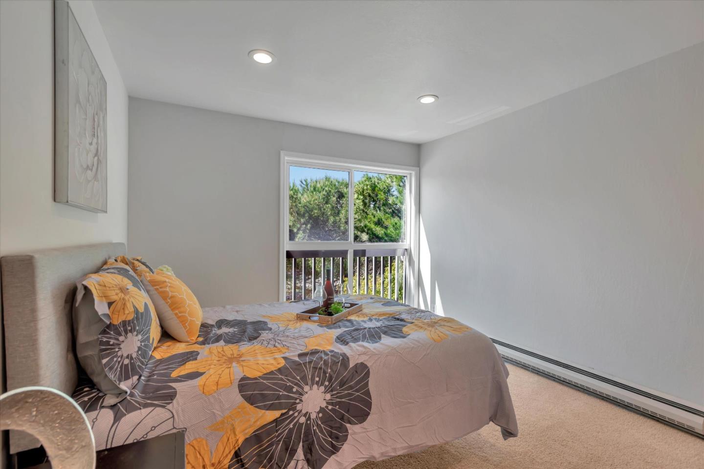 Detail Gallery Image 12 of 32 For 58 Laurie Meadows Dr #4,  San Mateo,  CA 94403 - 2 Beds | 2 Baths