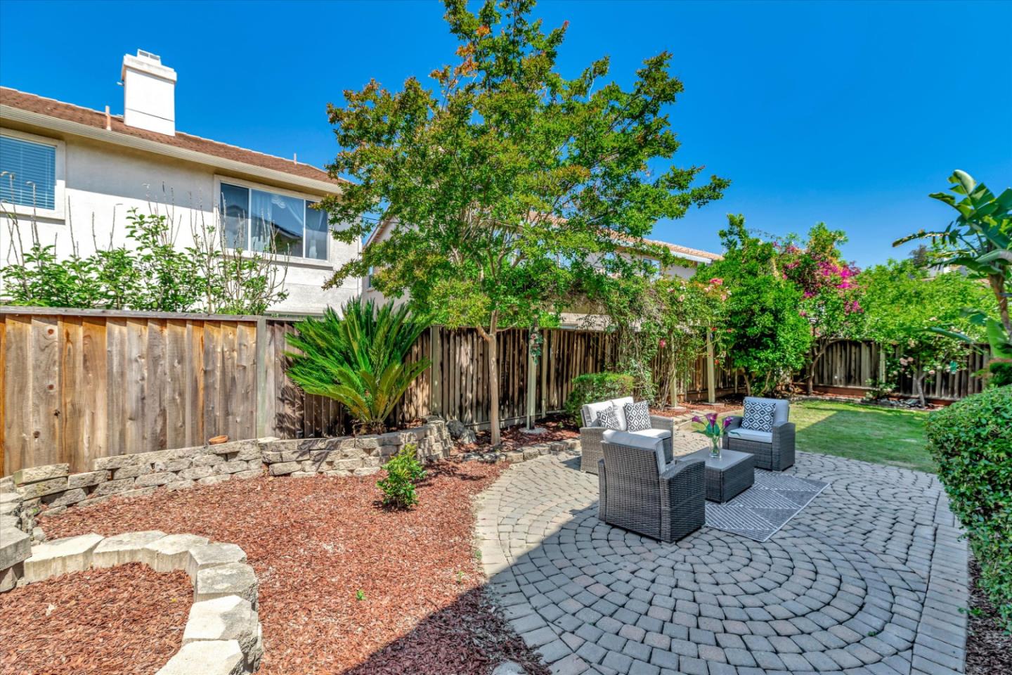 Detail Gallery Image 32 of 48 For 1402 Legend Ln, San Jose,  CA 95131 - 4 Beds | 2/1 Baths