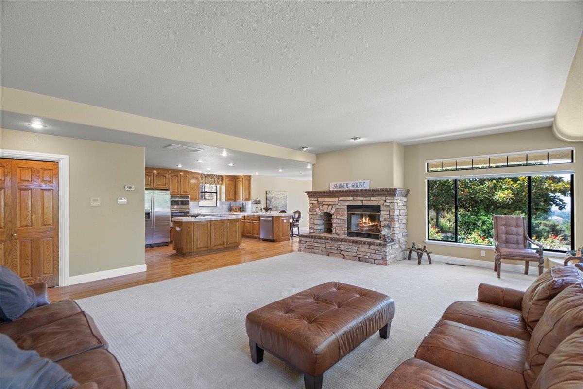 Detail Gallery Image 120 of 132 For 2544 Butch Dr, Gilroy,  CA 95020 - 6 Beds | 8/2 Baths