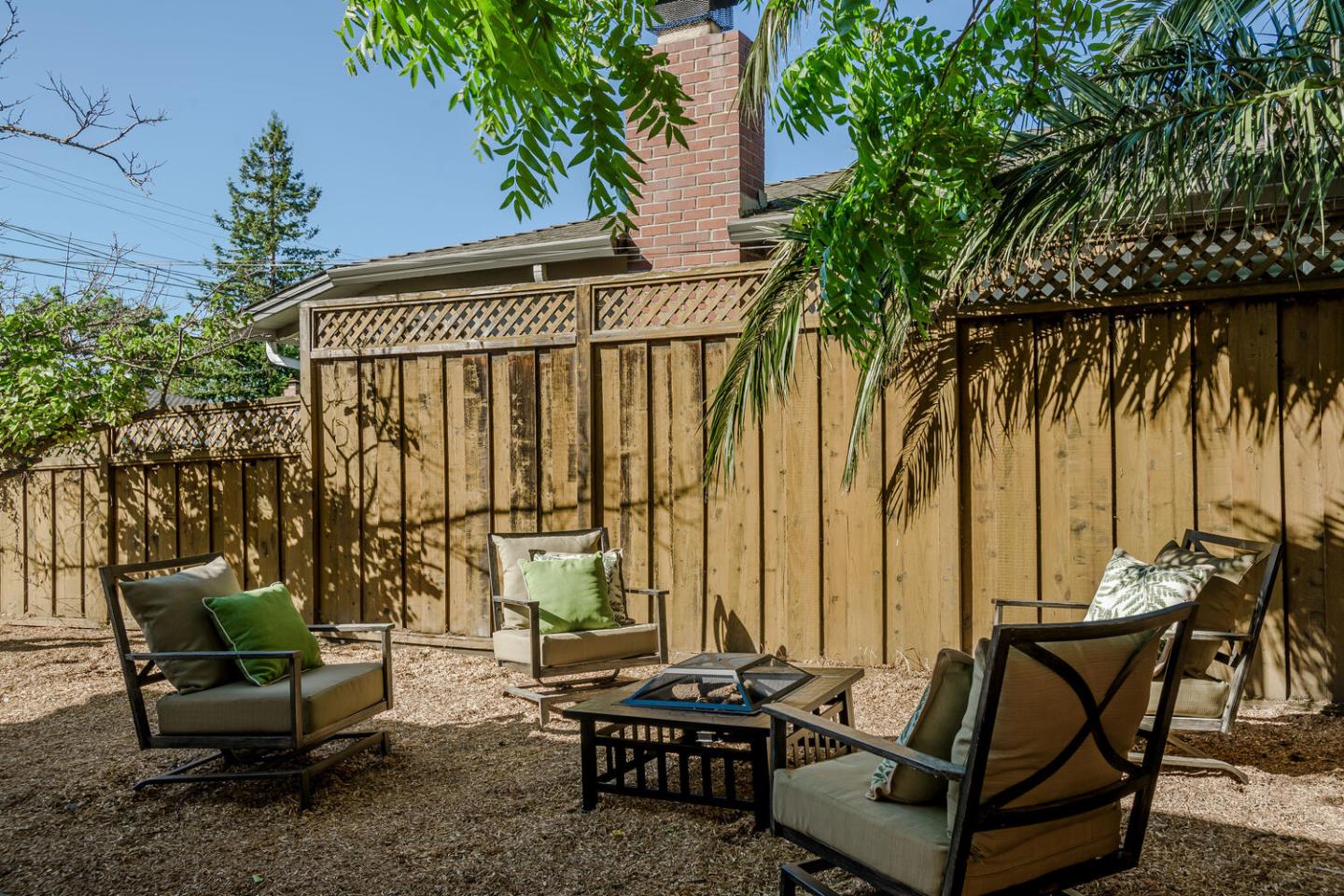 Detail Gallery Image 20 of 23 For 308 B St, Redwood City,  CA 94063 - 3 Beds | 2 Baths