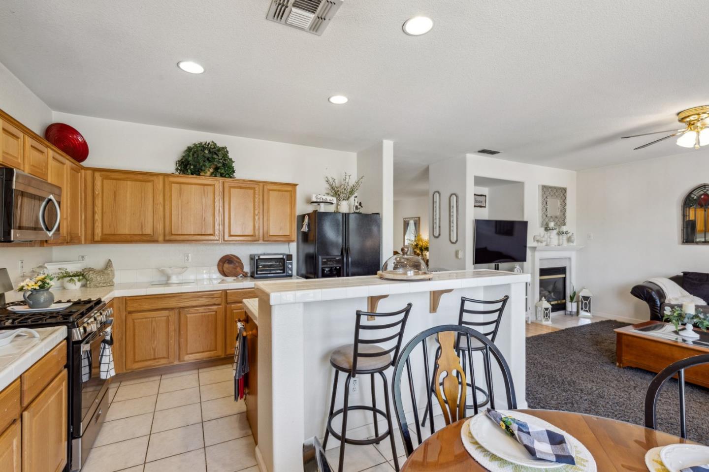 Detail Gallery Image 15 of 32 For 520 Red Robin Dr, Patterson,  CA 95363 - 3 Beds | 2 Baths