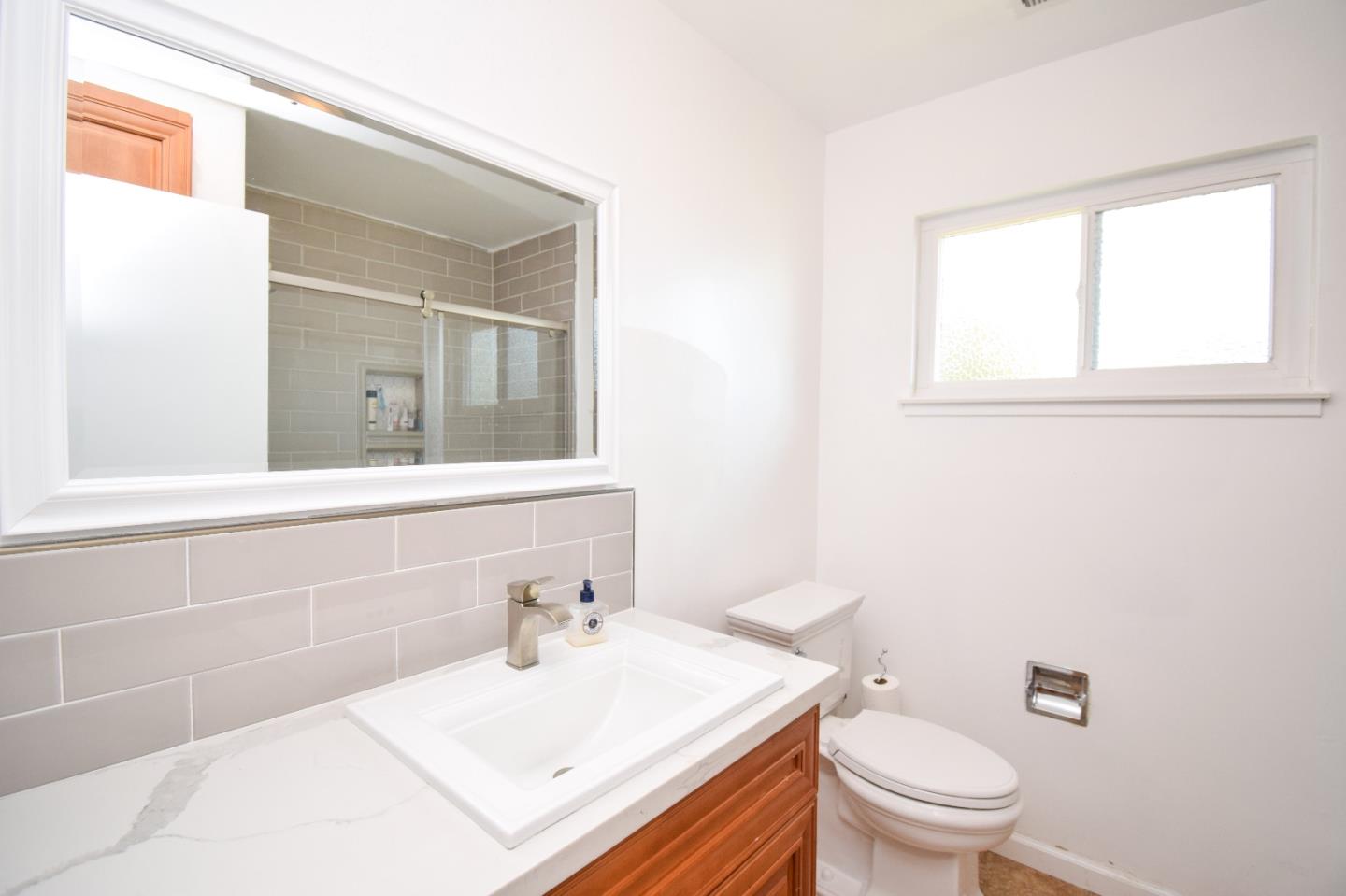 Detail Gallery Image 4 of 9 For 2869 Union Ave #B,  San Jose,  CA 95124 - 2 Beds | 1 Baths