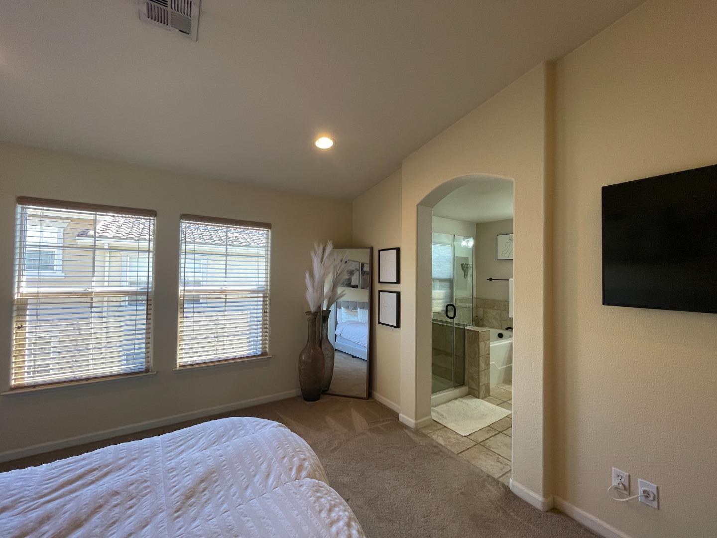 Detail Gallery Image 15 of 30 For 536 Adeline Ave, San Jose,  CA 95136 - 2 Beds | 2/1 Baths