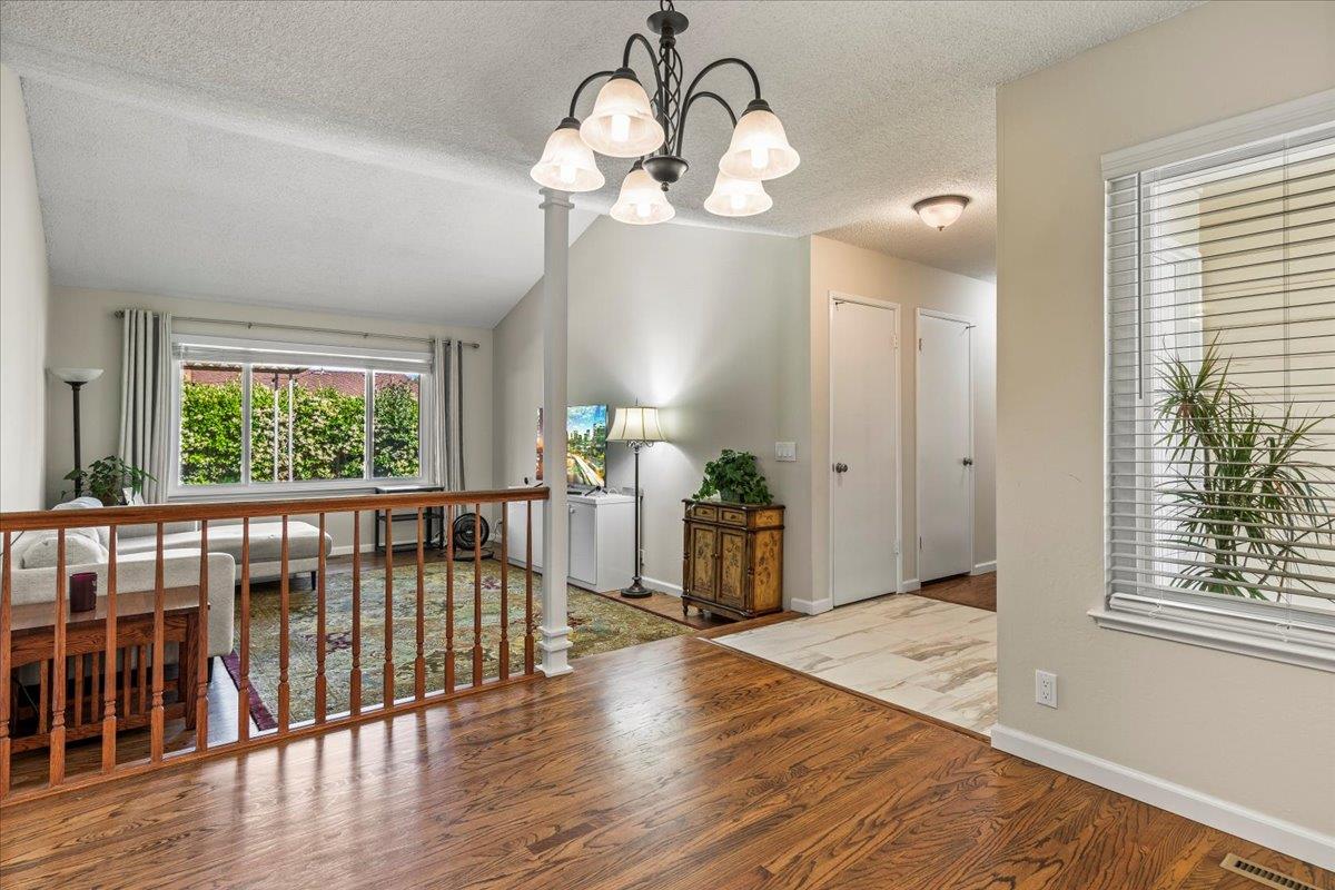 Detail Gallery Image 22 of 45 For 2758 Valley Heights Dr, San Jose,  CA 95133 - 4 Beds | 2 Baths