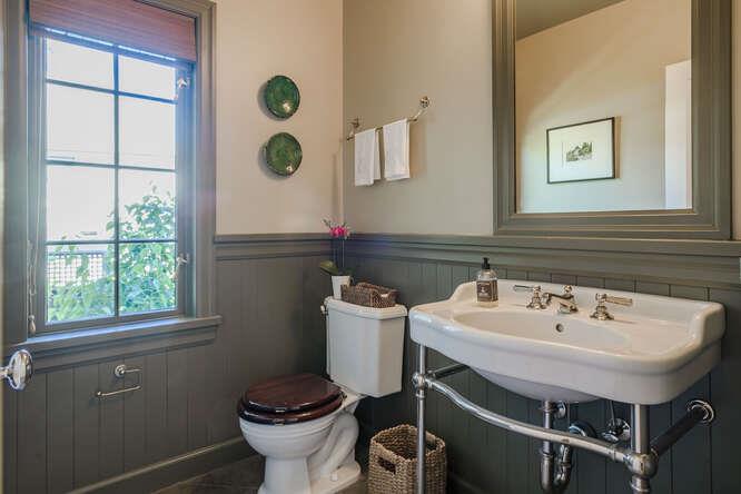 Detail Gallery Image 32 of 58 For 236 Clark Dr, San Mateo,  CA 94402 - 4 Beds | 3/1 Baths