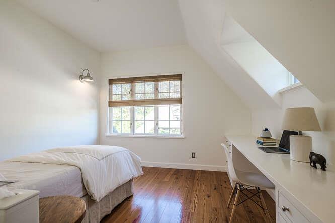 Detail Gallery Image 45 of 58 For 236 Clark Dr, San Mateo,  CA 94402 - 4 Beds | 3/1 Baths