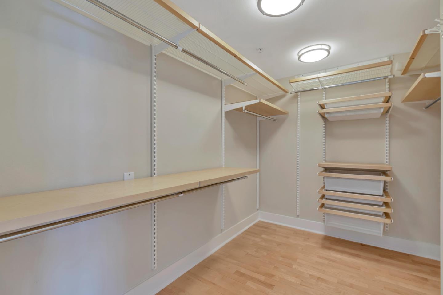 Detail Gallery Image 25 of 43 For 350 E Mission St #203,  San Jose,  CA 95112 - 1 Beds | 1/1 Baths