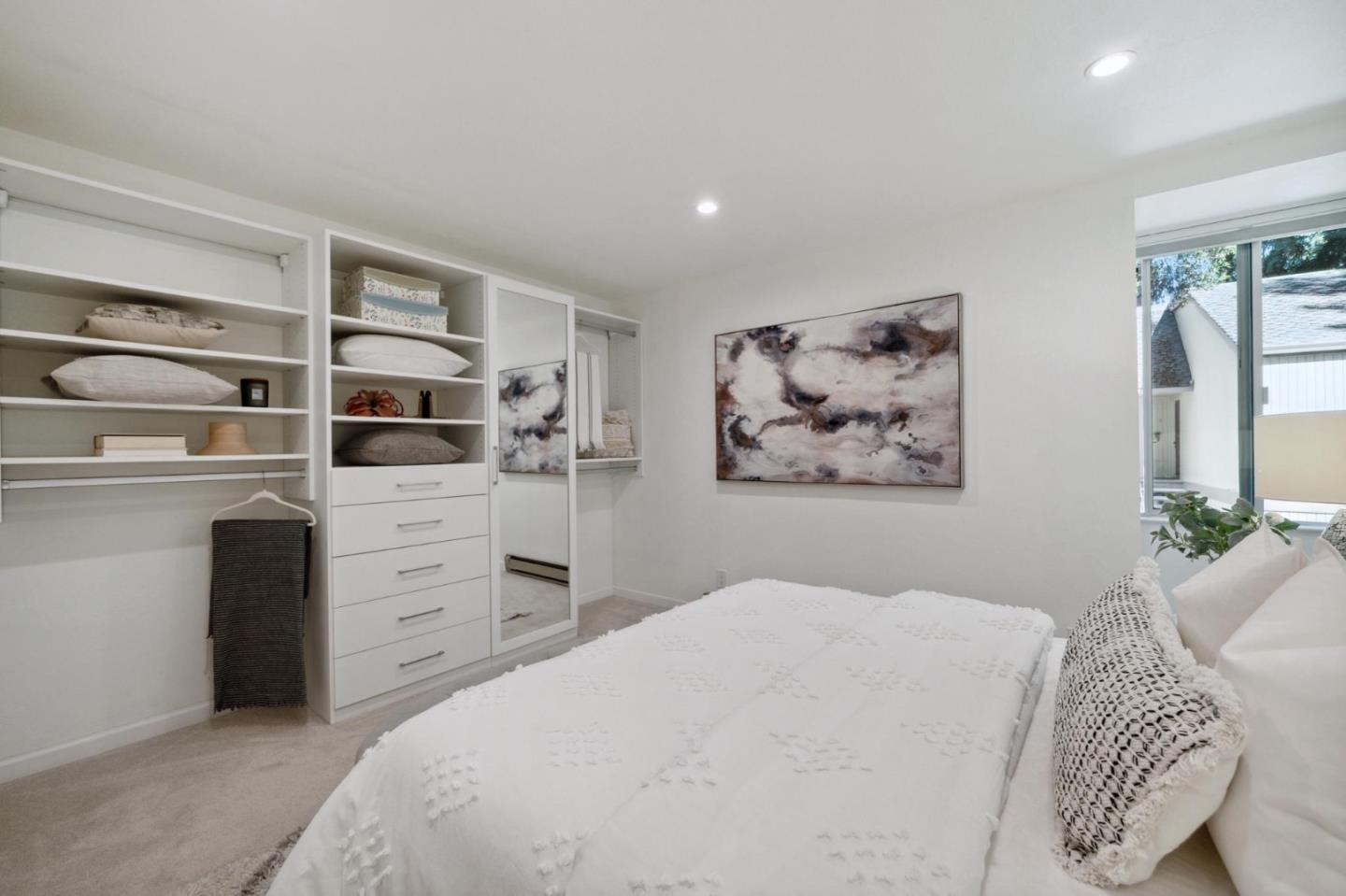 Detail Gallery Image 15 of 27 For 505 Cypress Point Dr #11,  Mountain View,  CA 94043 - 1 Beds | 1 Baths