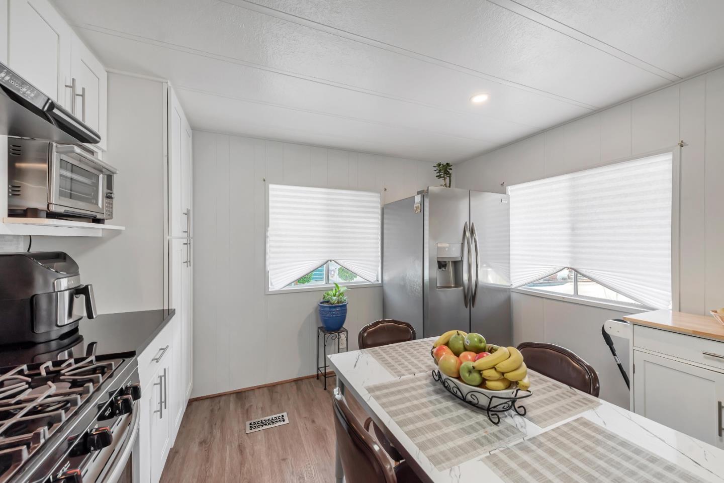 Detail Gallery Image 9 of 26 For 2150 Almaden Rd #99,  San Jose,  CA 95125 - 1 Beds | 1 Baths
