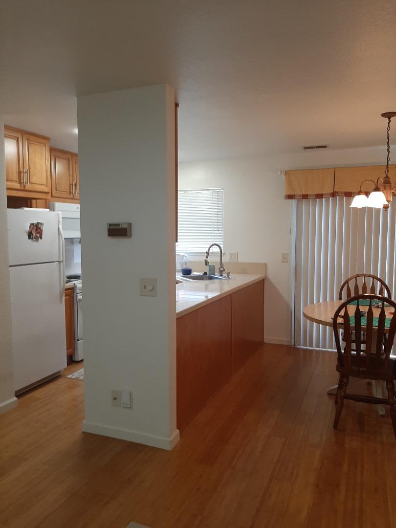 127 Montecito Ave Unit 6, Monterey, CA 93940 photo 3