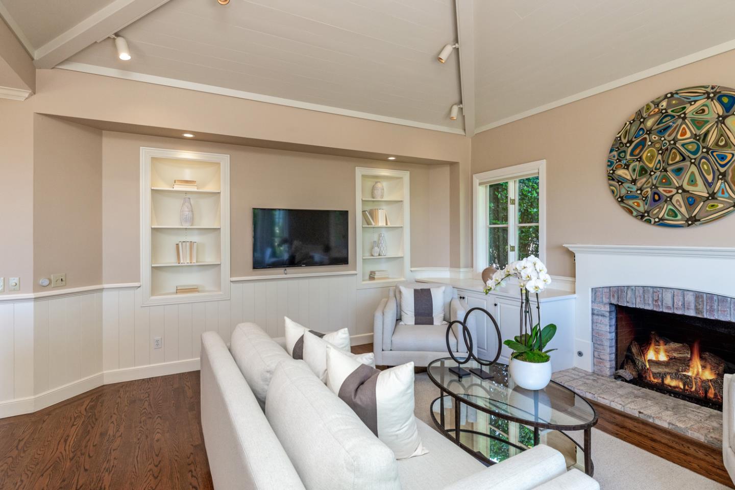 Detail Gallery Image 17 of 55 For 1205 Trinity Dr, Menlo Park,  CA 94025 - 5 Beds | 5/1 Baths