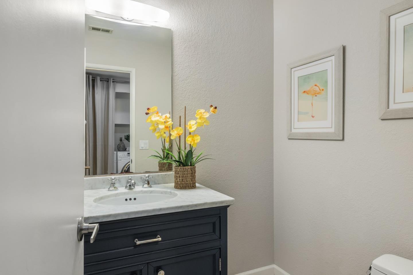 Detail Gallery Image 33 of 60 For 15 Barcelona Cir, Redwood Shores,  CA 94065 - 4 Beds | 2/1 Baths