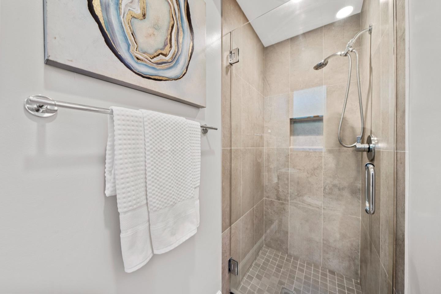 Detail Gallery Image 26 of 58 For 1439 Tarrytown St, San Mateo,  CA 94402 - 4 Beds | 2 Baths