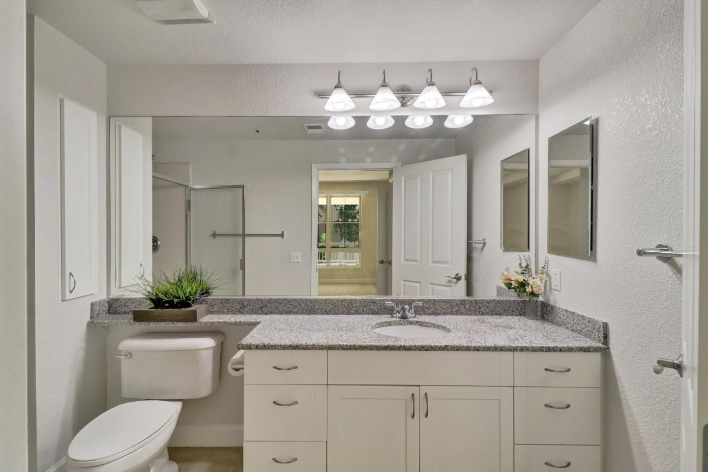Detail Gallery Image 18 of 46 For 20488 Stevens Creek Blvd #1216,  Cupertino,  CA 95014 - 2 Beds | 2 Baths