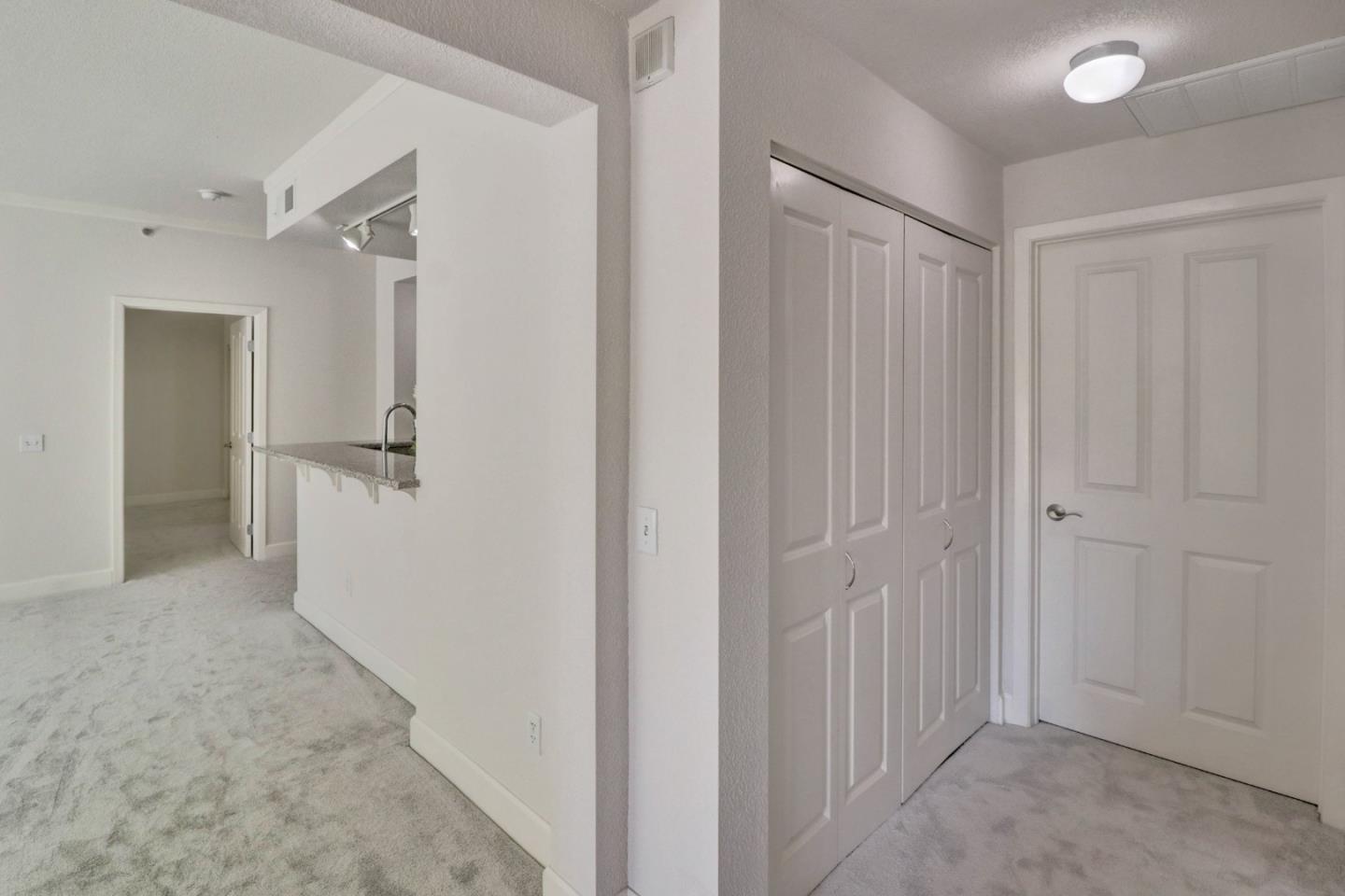 Detail Gallery Image 19 of 46 For 20488 Stevens Creek Blvd #1216,  Cupertino,  CA 95014 - 2 Beds | 2 Baths
