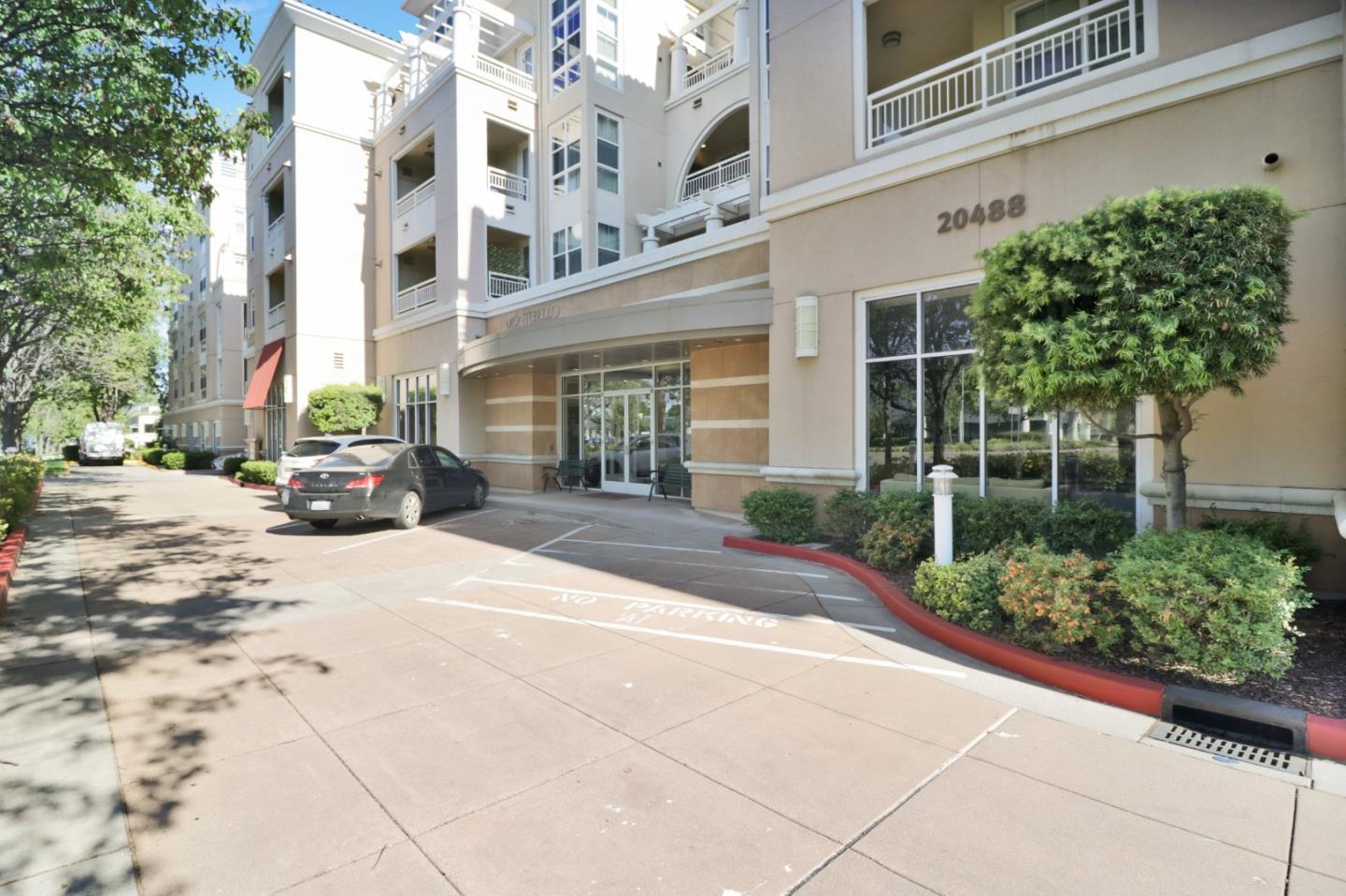 Detail Gallery Image 32 of 46 For 20488 Stevens Creek Blvd #1216,  Cupertino,  CA 95014 - 2 Beds | 2 Baths