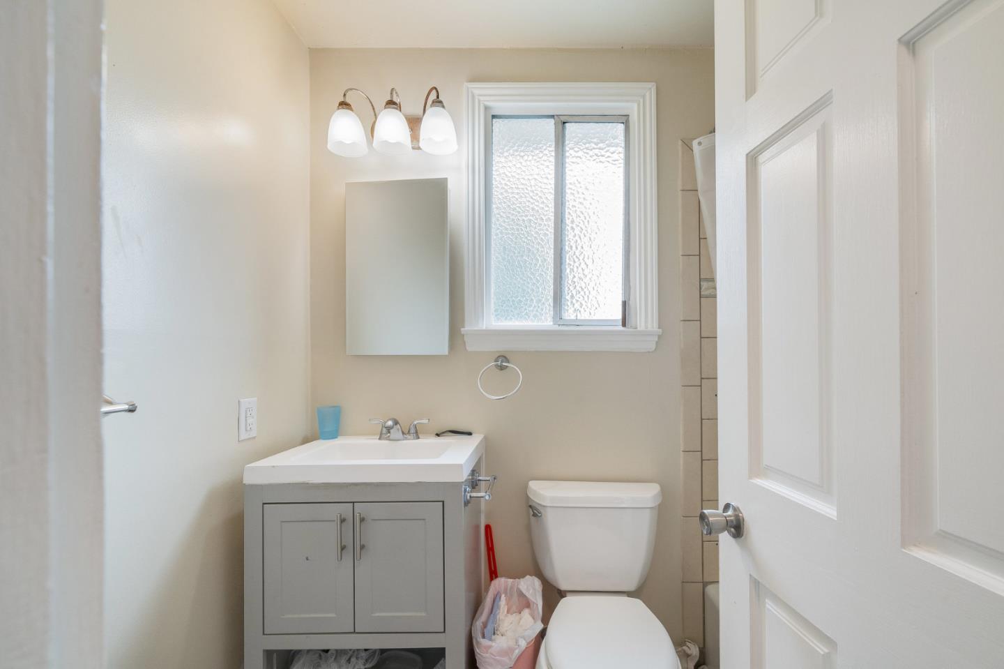 Detail Gallery Image 32 of 71 For 85-87 Chestnut Ave, South San Francisco,  CA 94080 - – Beds | – Baths