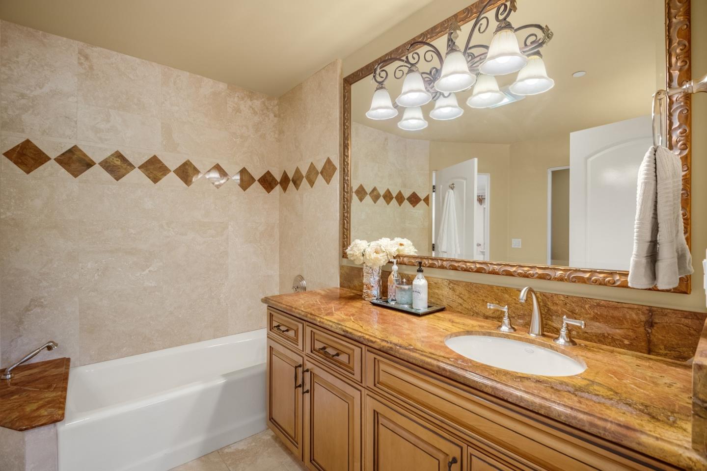 Detail Gallery Image 37 of 80 For 19450 Black Rd, Los Gatos,  CA 95033 - 3 Beds | 2/1 Baths