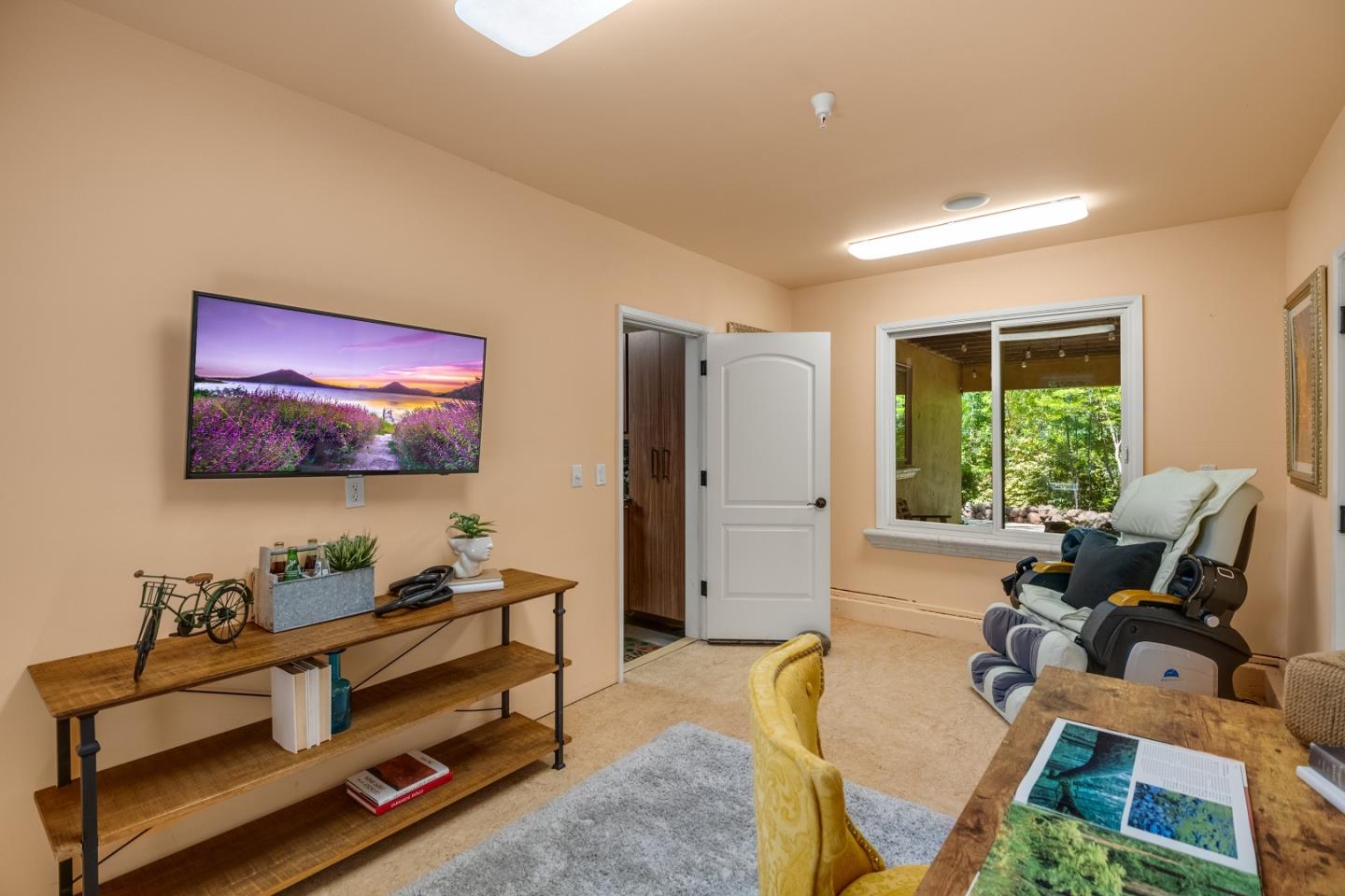 Detail Gallery Image 47 of 80 For 19450 Black Rd, Los Gatos,  CA 95033 - 3 Beds | 2/1 Baths