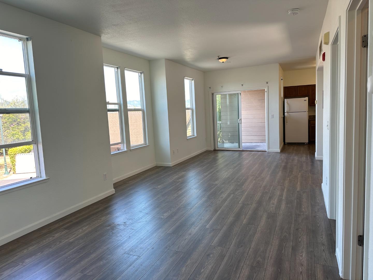 Detail Gallery Image 2 of 10 For 212 Pacifica Blvd #204,  Watsonville,  CA 95076 - 0 Beds | 1 Baths