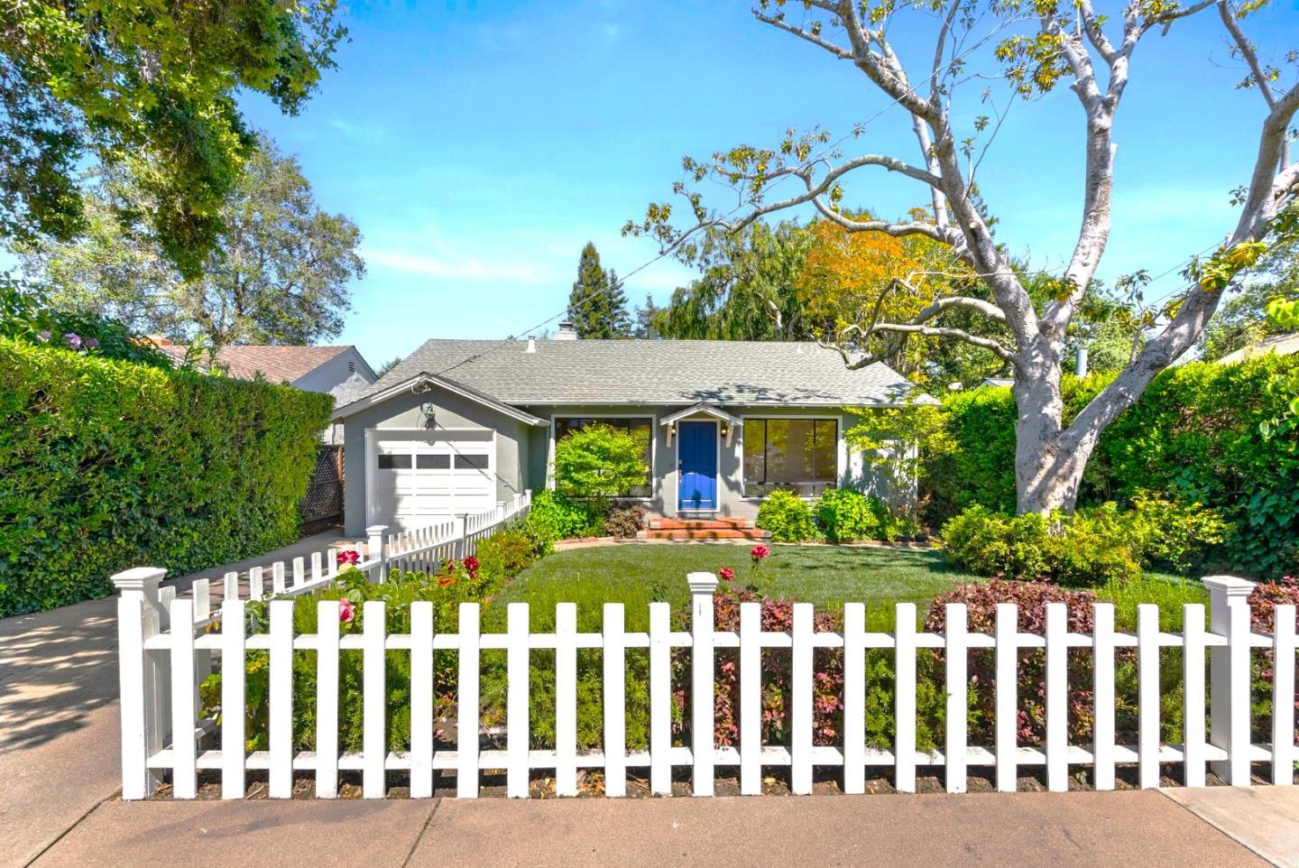 Detail Gallery Image 1 of 25 For 346 Stanford Ave, Menlo Park,  CA 94025 - 3 Beds | 2 Baths