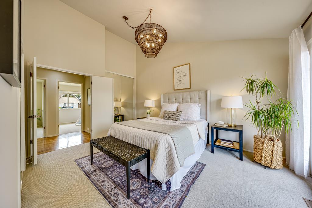 Detail Gallery Image 17 of 31 For 624 Cabrillo Ave, Santa Cruz,  CA 95065 - 3 Beds | 2 Baths