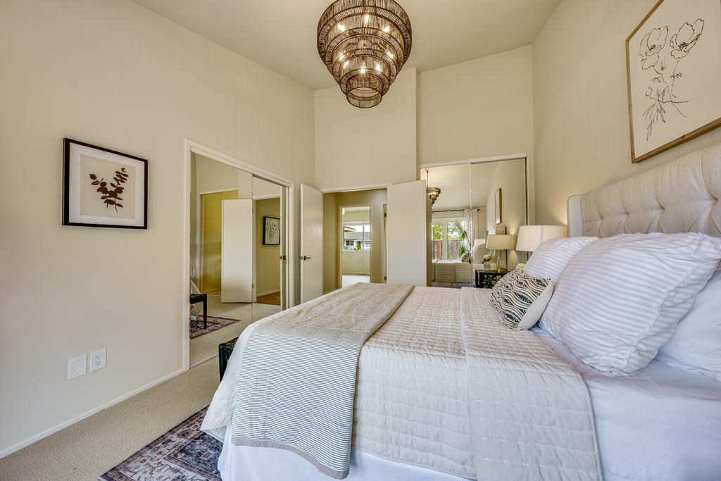 Detail Gallery Image 19 of 31 For 624 Cabrillo Ave, Santa Cruz,  CA 95065 - 3 Beds | 2 Baths