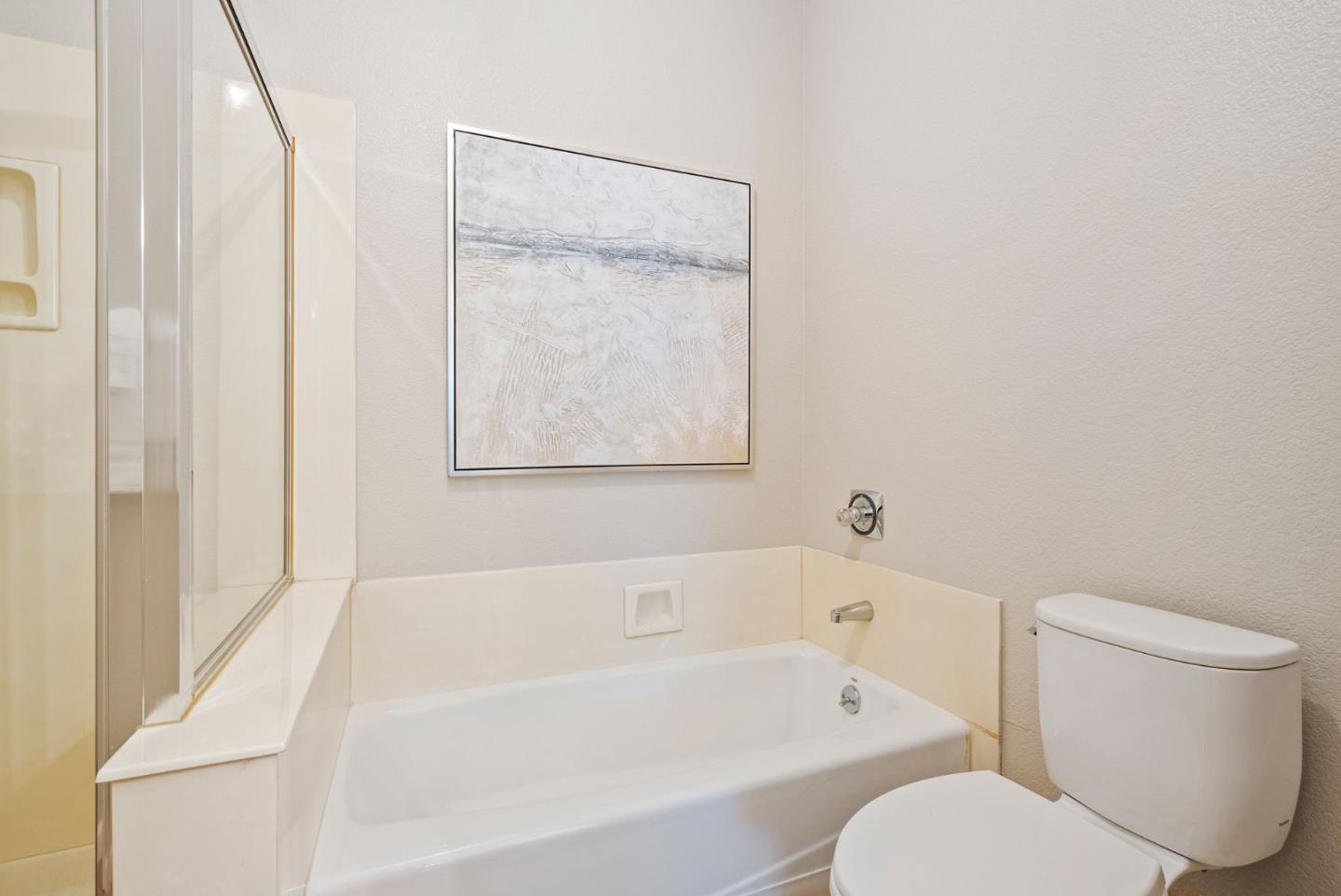 Detail Gallery Image 18 of 28 For 935 Old County Rd #20,  Belmont,  CA 94002 - 2 Beds | 2 Baths