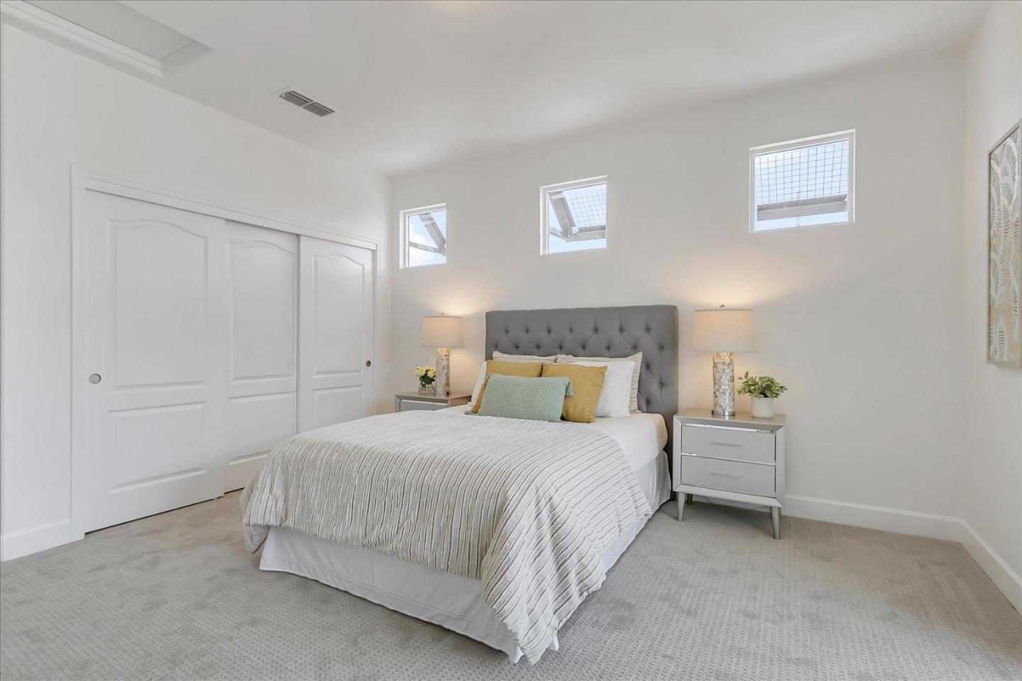 Detail Gallery Image 11 of 26 For 2738 Goble Ln #5,  San Jose,  CA 95111 - 2 Beds | 2/1 Baths