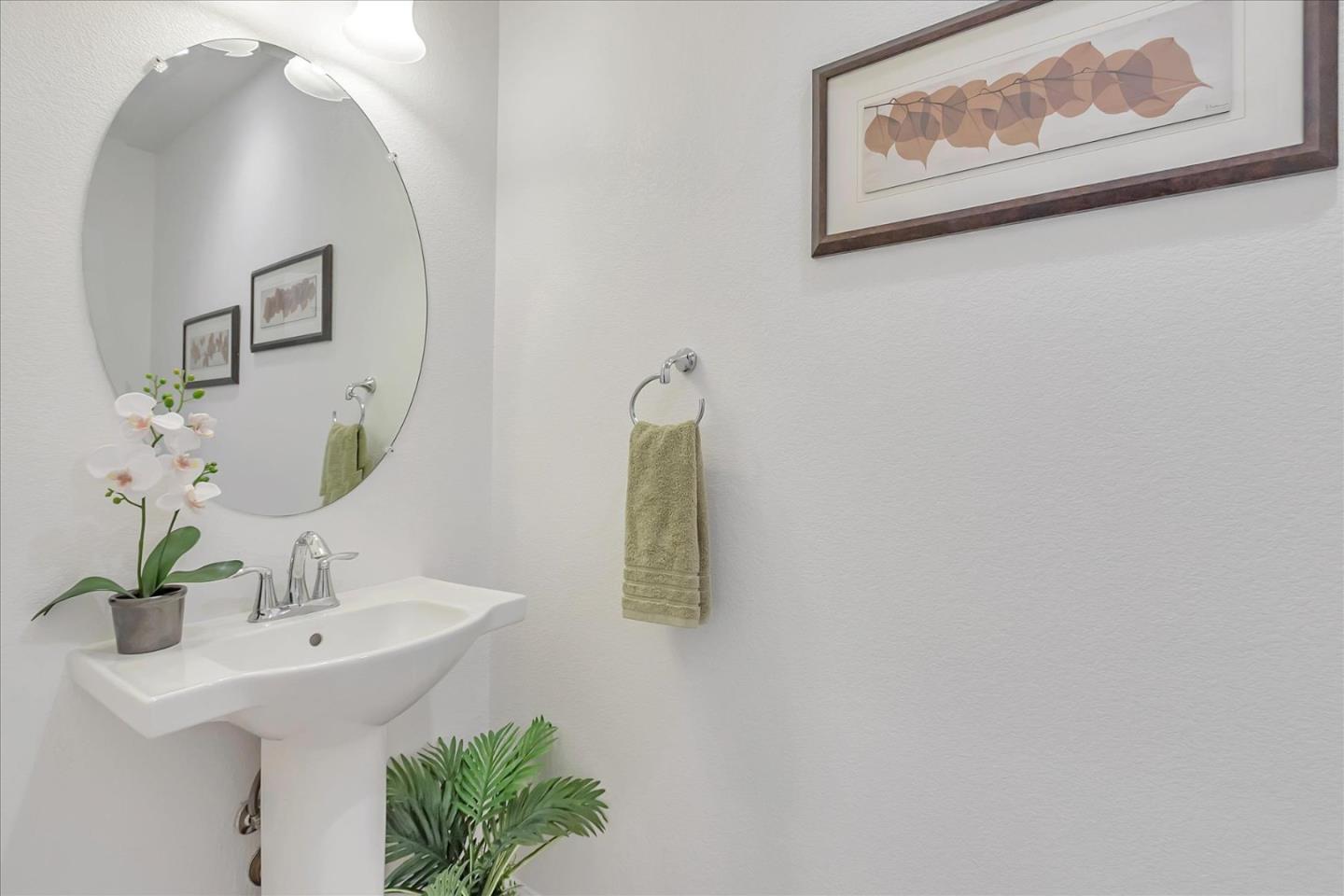 Detail Gallery Image 17 of 26 For 2738 Goble Ln #5,  San Jose,  CA 95111 - 2 Beds | 2/1 Baths