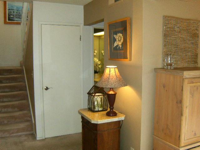 Detail Gallery Image 9 of 35 For 1253 Los Olivos Dr #65,  Salinas,  CA 93901 - 2 Beds | 1/1 Baths